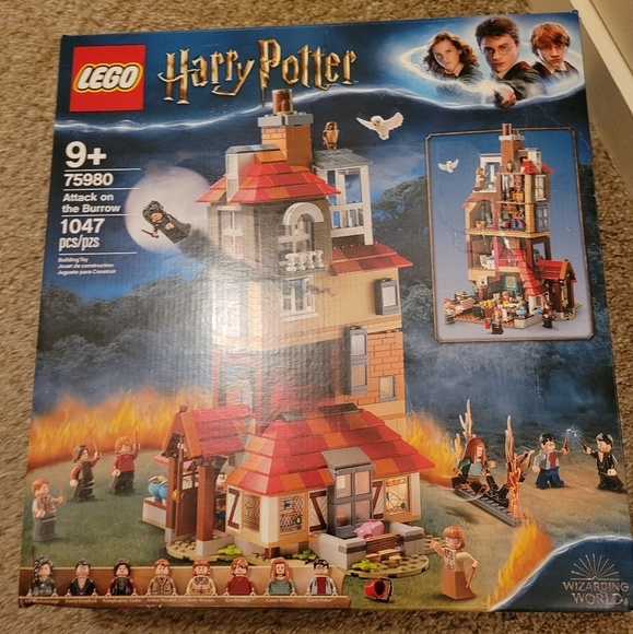 Lego harry potter attack on the burrow NIB
